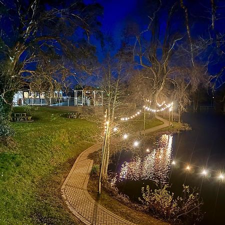 Isle Escape Hotel Rookley ภายนอก รูปภาพ